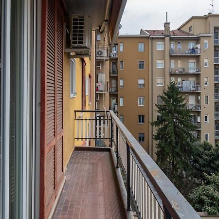 Cosy 1 Bed Flat With Terrace Apartment Милано Екстериор снимка